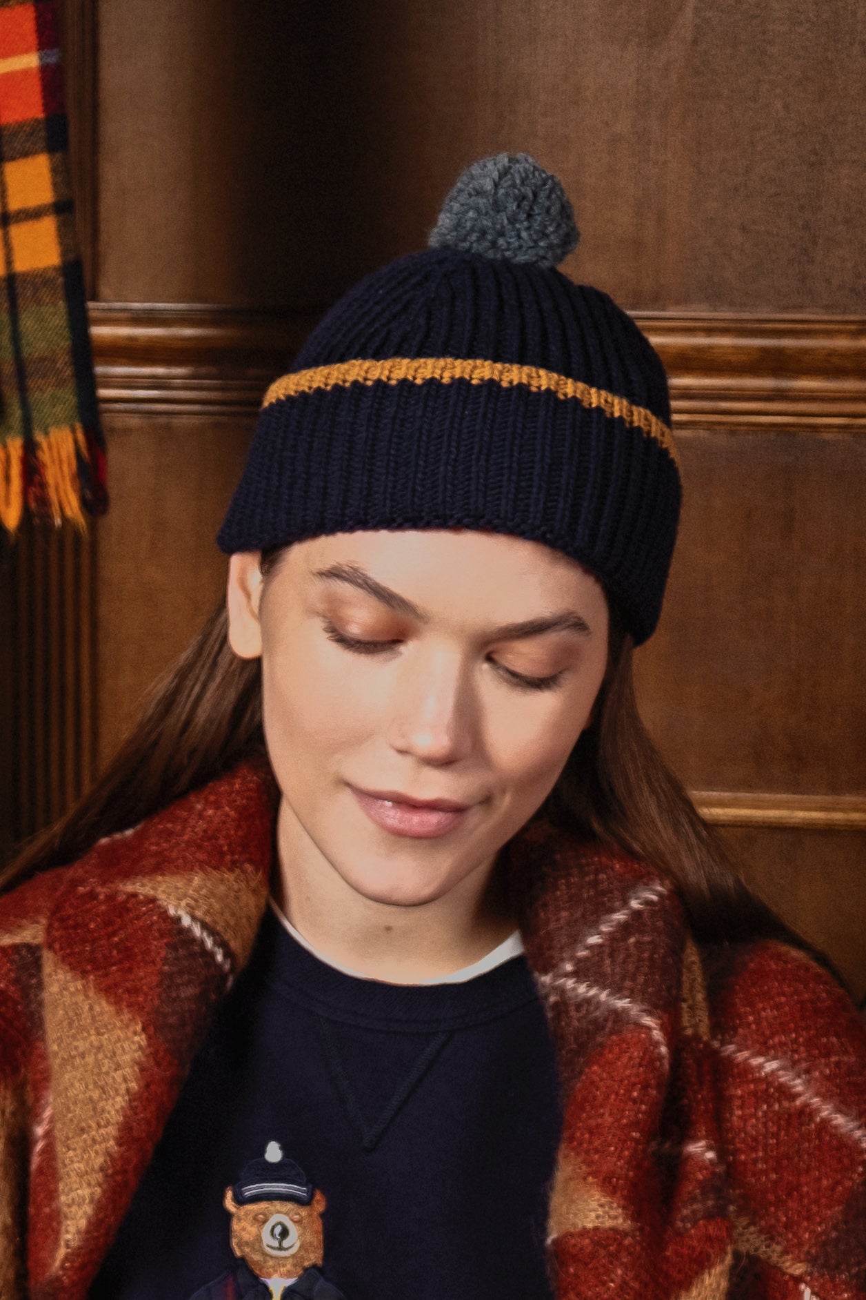 CAPPELLO POM POM BICOLOR BLU